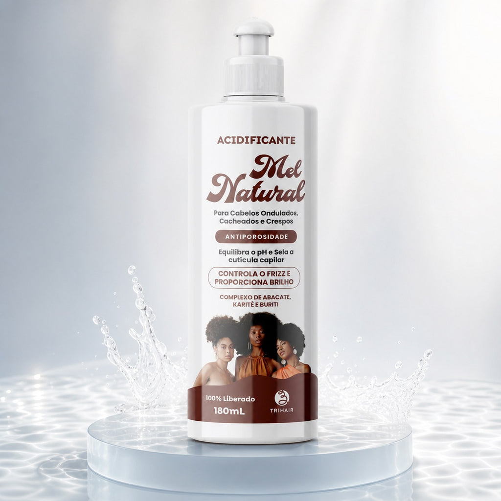 Cabelo cacheado com brilho e cutícula selada após usar o Acidificante Mel Natural Trihair